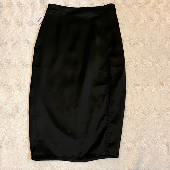 Babaton Aria Skirt Size 0 - fits like 00 - Picture 5 of 11